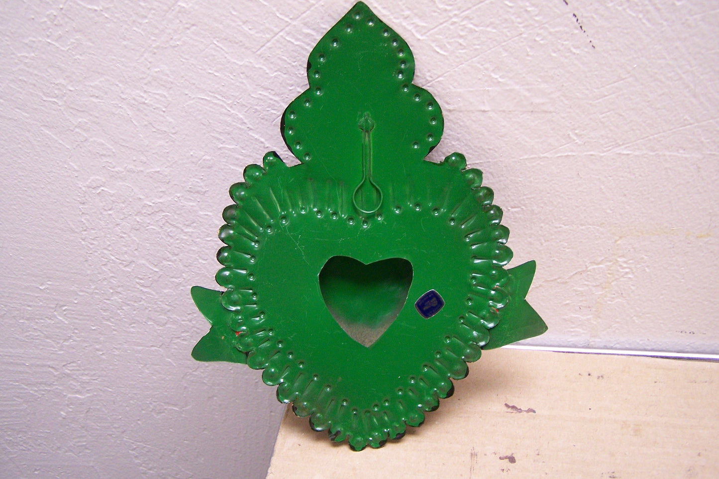 Painted 3D Tin Sacred Heart with Blank Banner - Mexico