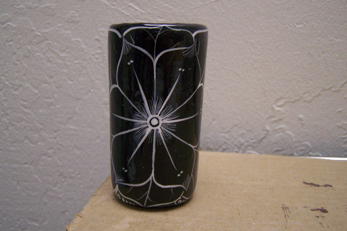 Ceramic Day of the Dead Shot Glass - Skeletons with Bouquet #1 - Mexico