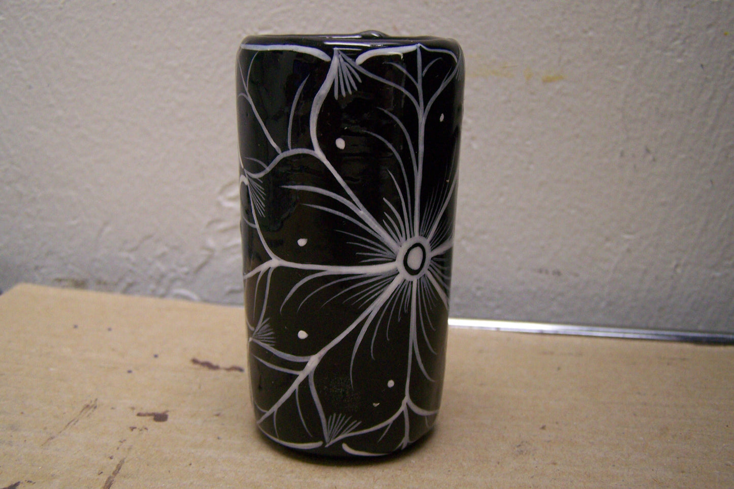 Ceramic Day of the Dead Shot Glass - Skeletons w. Bottle - Mexico