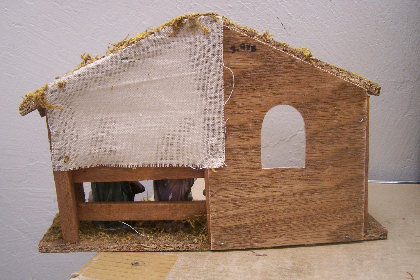 1980s Larger Tabletop Basic Wooden Nativity Set, Resin Figurines #2 - Mexico
