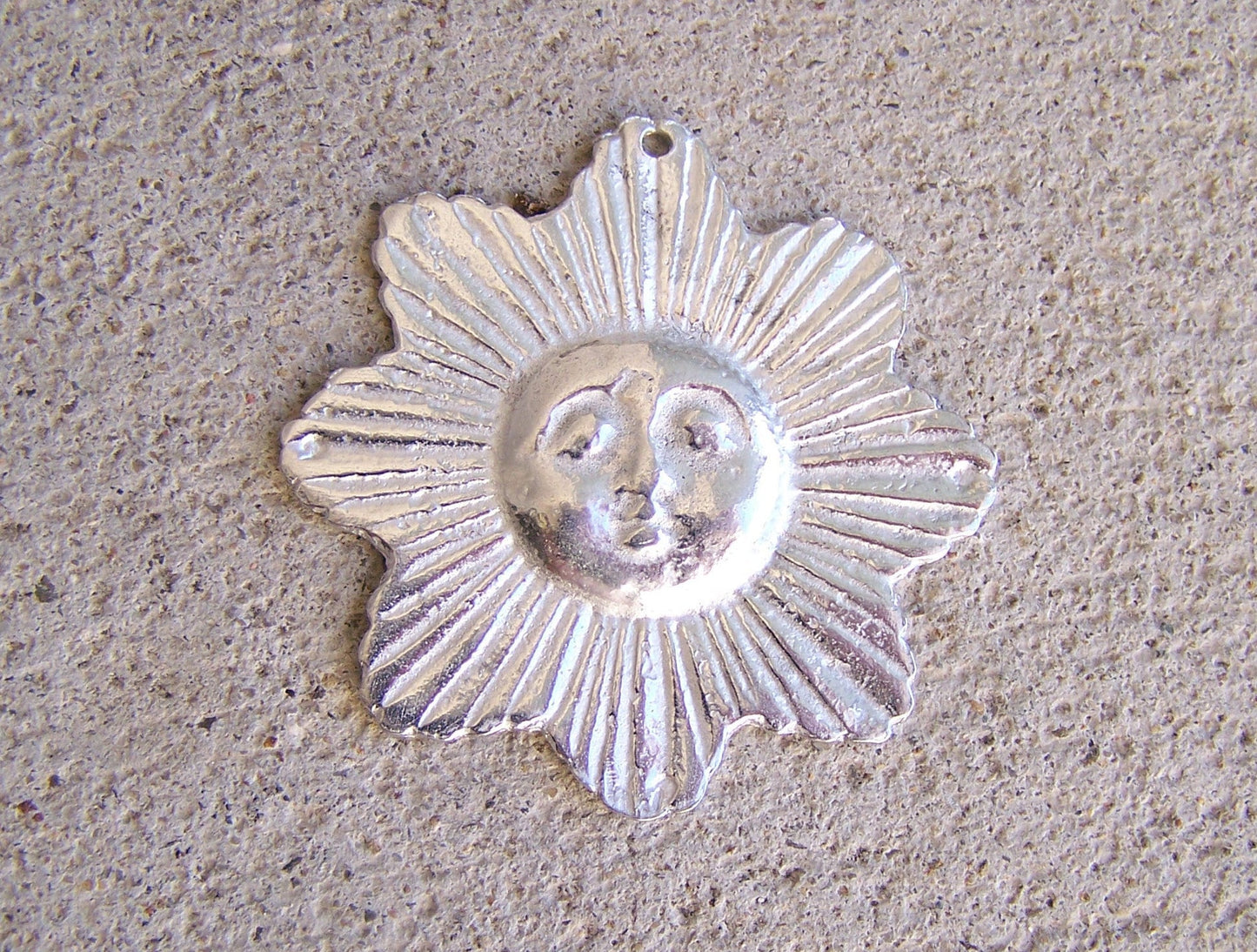 Silvery Shiny Tin/Silver "Classic Sun" Happiness Milagro Ex Voto