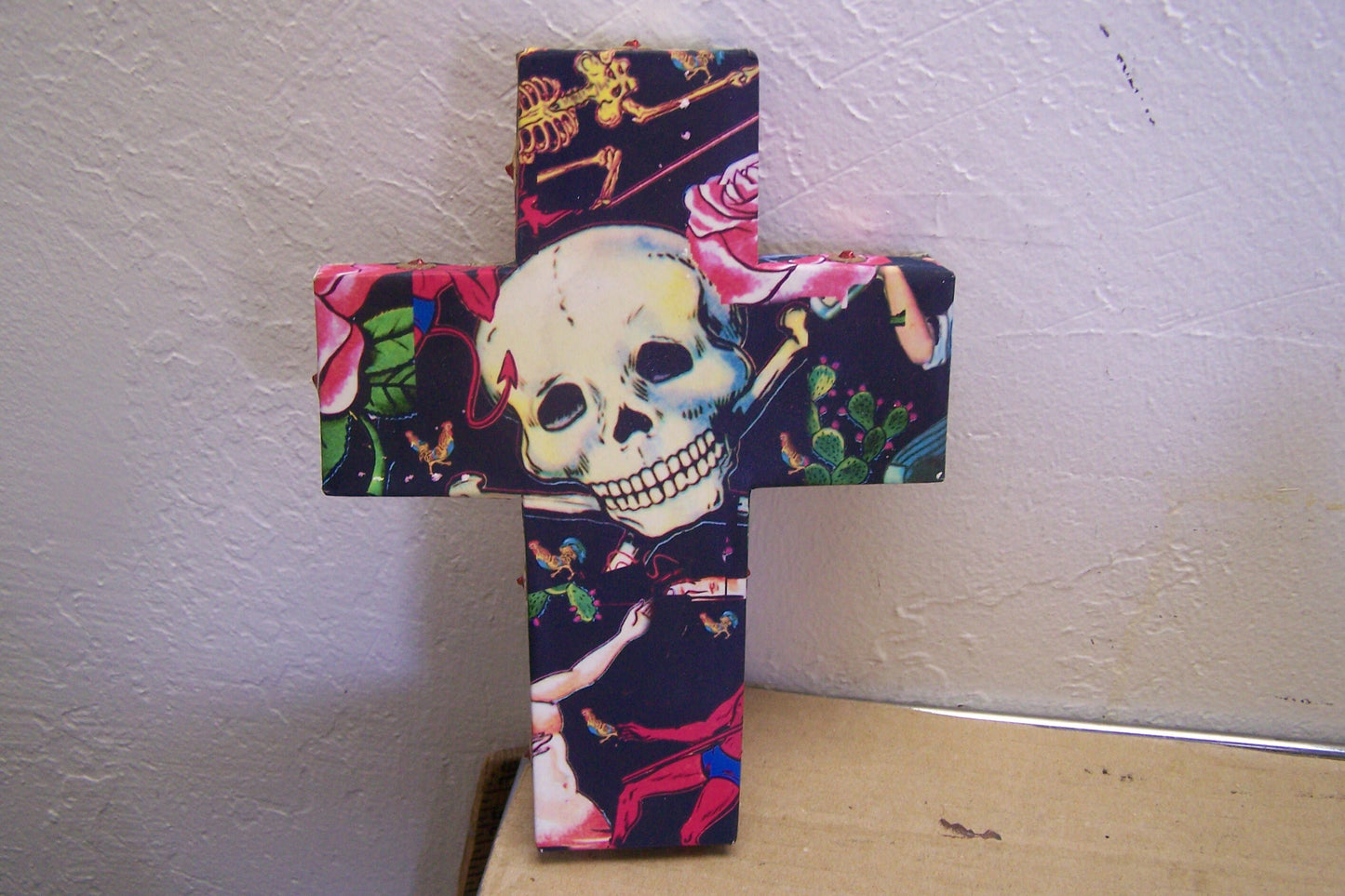 Older Loteria Images Folk Art Cross with Sequins - Wrap Around
