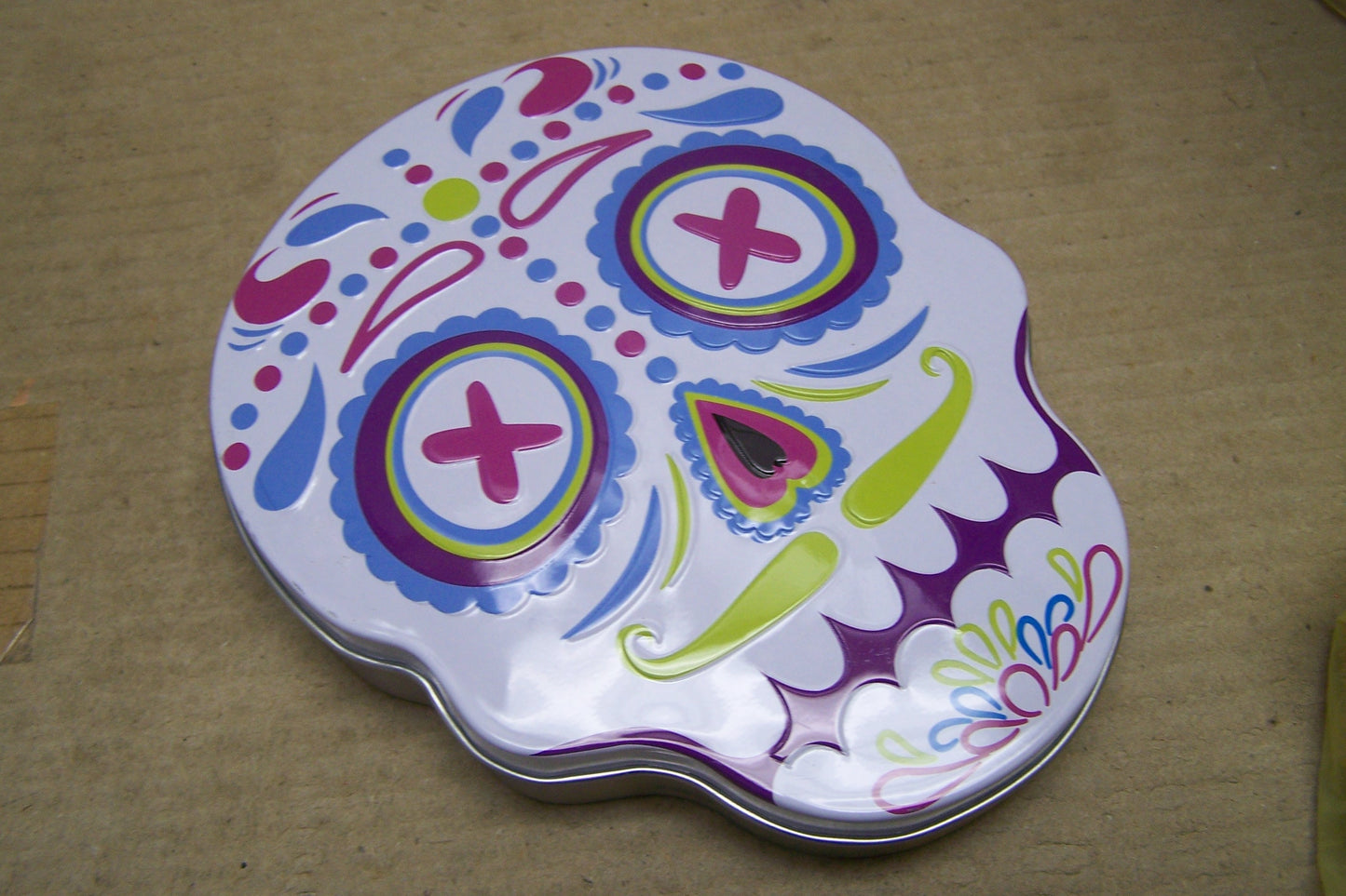 Day of the Dead Sugar Skull Metal Candy Tin, White - Dia de los Muertos