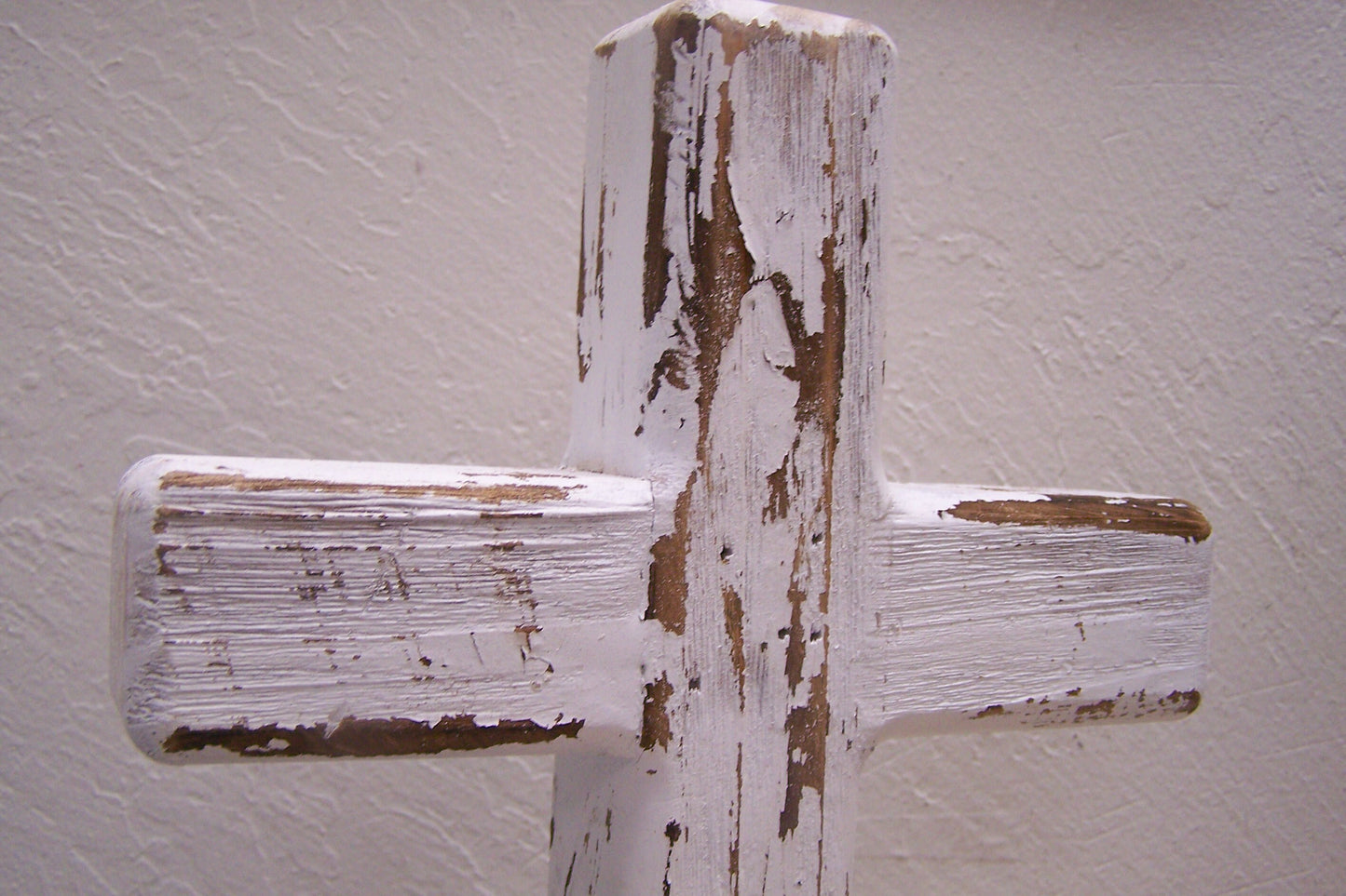 Bulky Wood Whitewashed Stand-Up Cross
