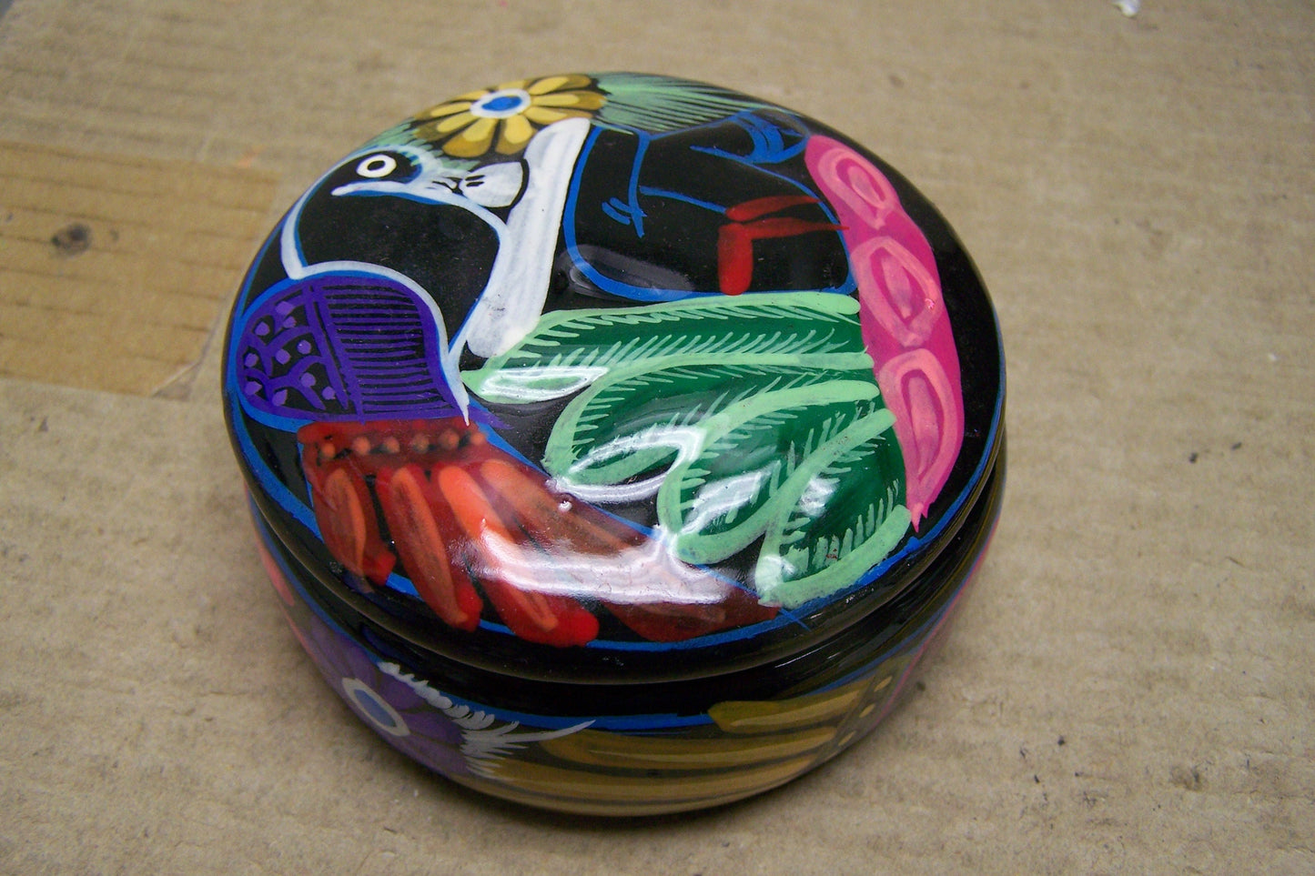 Clay Hand Painted Jewelry Box Alejero, Birds, Black - Mexico