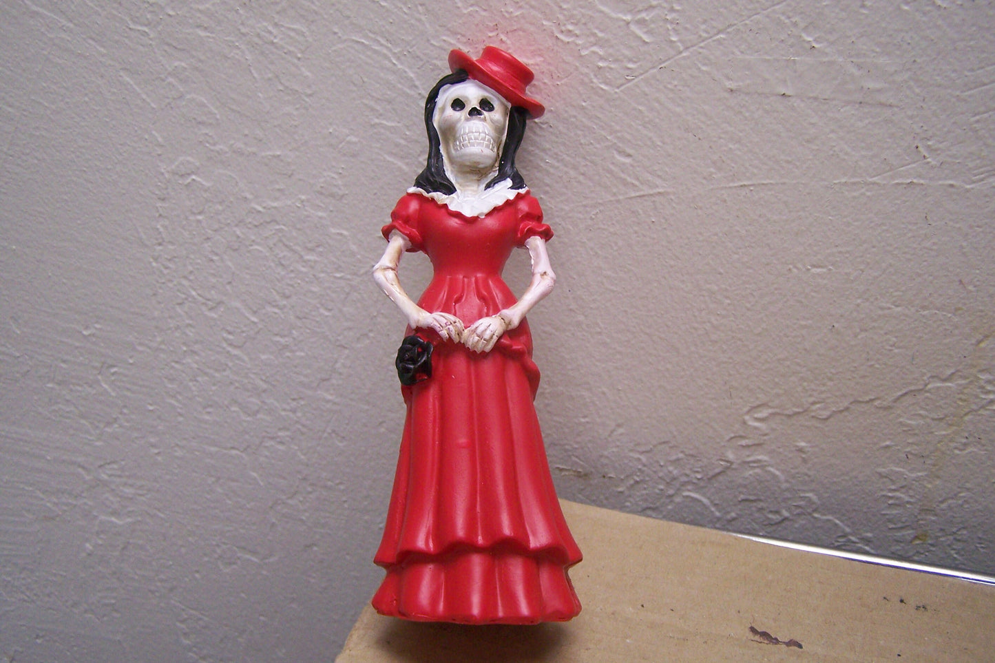 Small Painted Resin Day of the Dead Skeleton Lady in Red with Top Hat - Mexico
