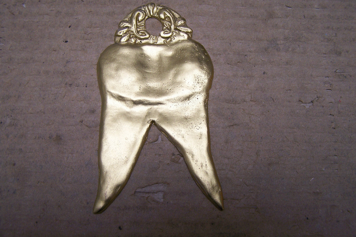 Shiny Golden Tone Tin/Silver Tooth Milagro Ex Voto