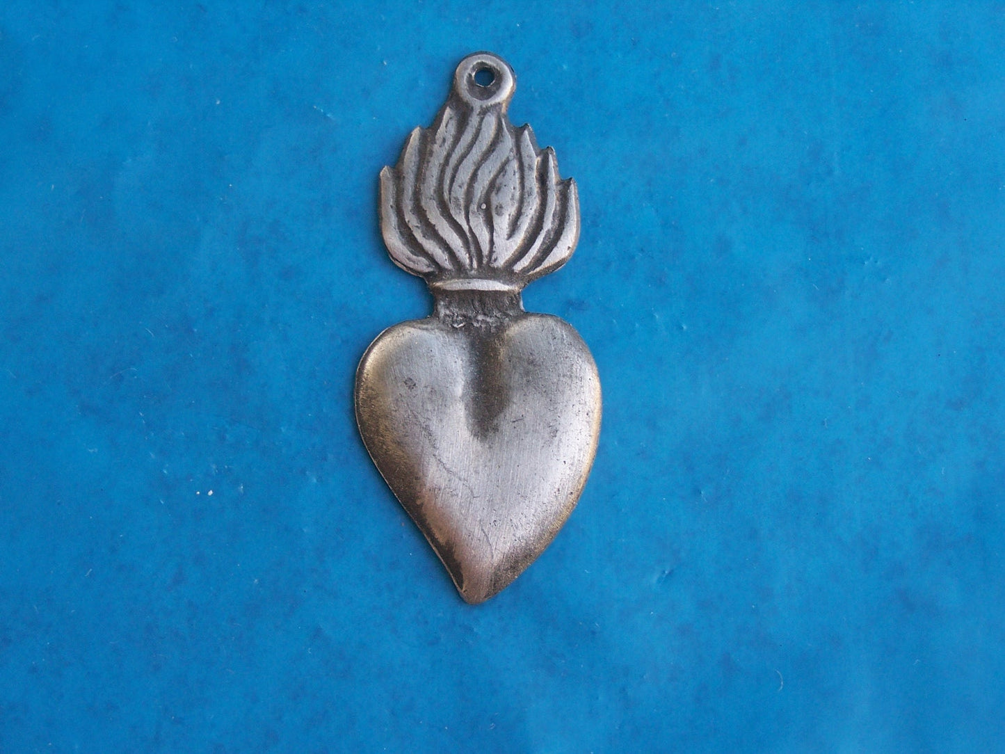 Tin/Silver Sacred Heart with Tall Flames Milagro Ex Voto
